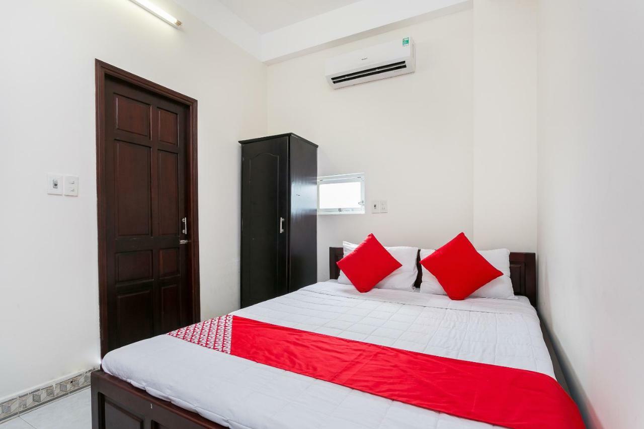 Oyo 117 Gina Hotel Da Nang Exterior photo