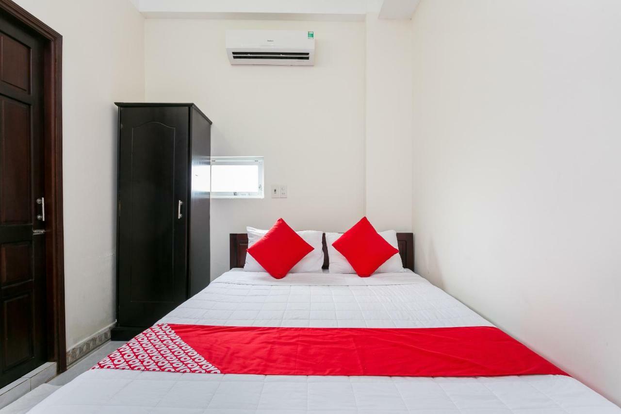 Oyo 117 Gina Hotel Da Nang Exterior photo