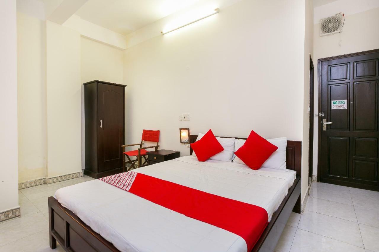 Oyo 117 Gina Hotel Da Nang Exterior photo